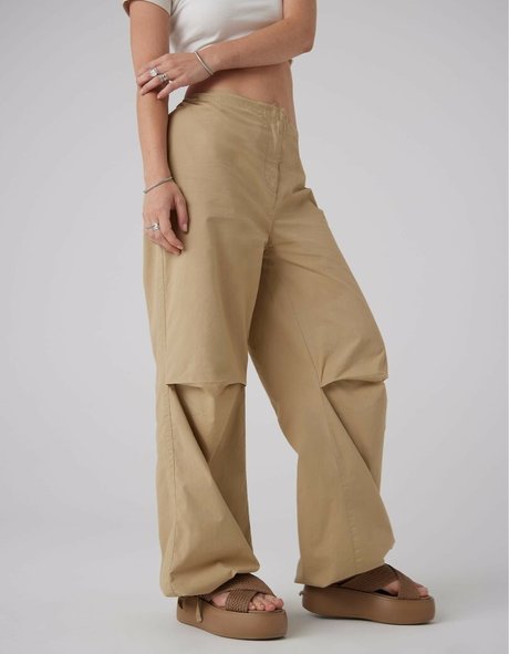 famous female onlyfans free sex pic