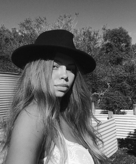 Madison Mclachlan naked onlyfans leaked