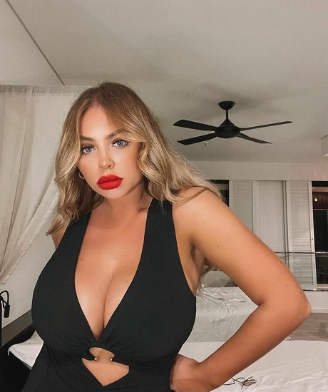 Madison Mclachlan onlyfans sex leak