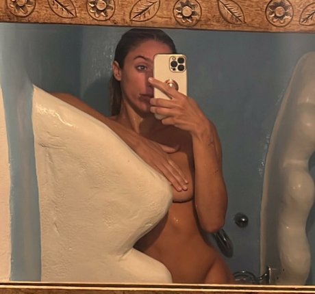 bodybuilder girls onlyfans naked pictures