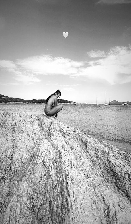 princess ebony onlyfans sexy naked exposure