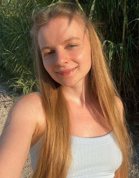 caseyshy naked on onlyfans