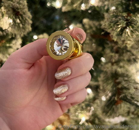 avajadeanderson onlyfans leaked.