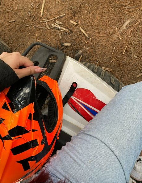 college girls onlyfans xxx slide