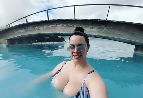 Kinsey Osborn onlyfans sex leaks