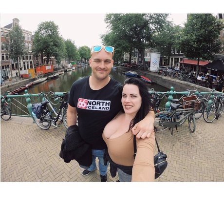 Kinsey Osborn porn onlyfans leak