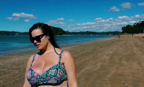 Kinsey Osborn onlyfans leak new