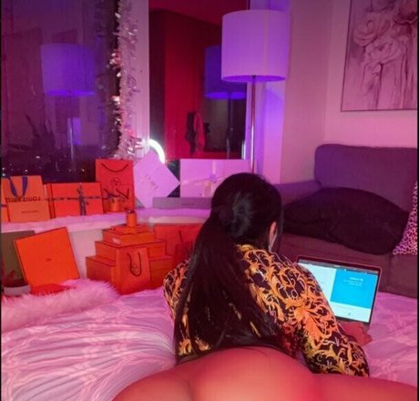 tsfoxyanastasia leaks onlyfans