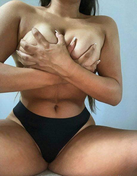 delilahbellerae nude onlyfans porn