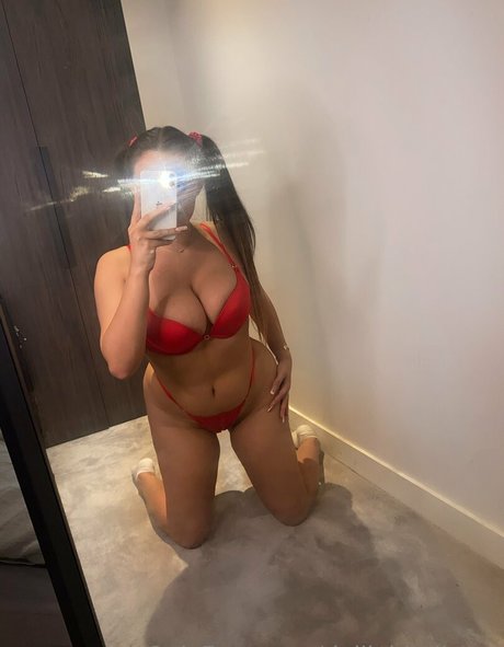 delilahbellerae onlyfans images