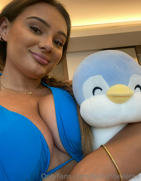 delilahbellerae on onlyfans
