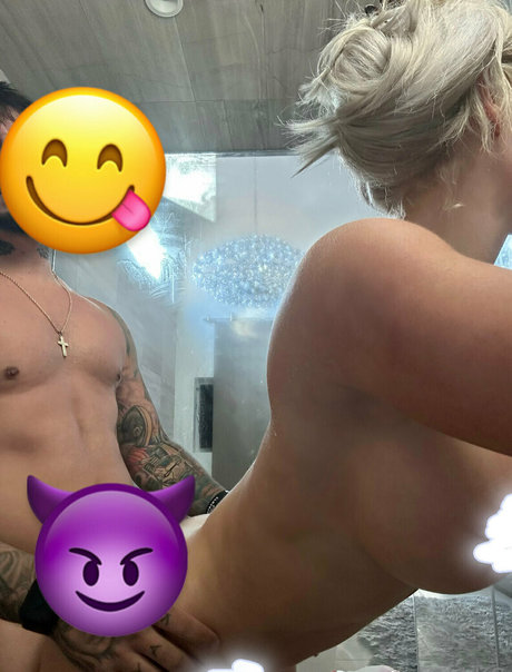 lacikaysomers onlyfans leaked.