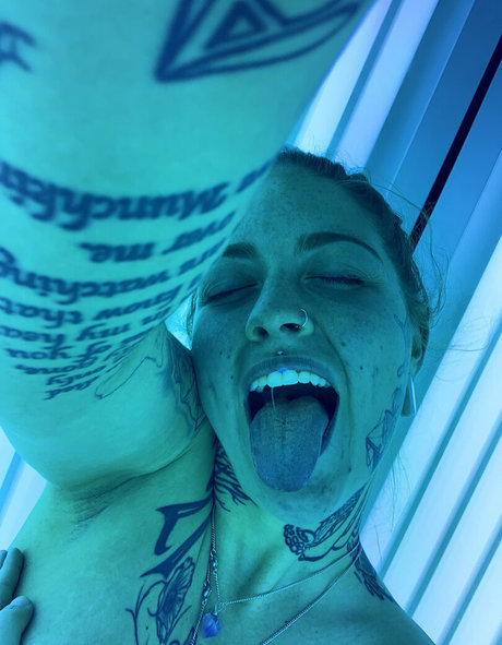 aliciaa starchild onlyfans leakd