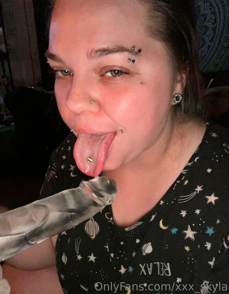 onlyskyyla nude only fans leaks