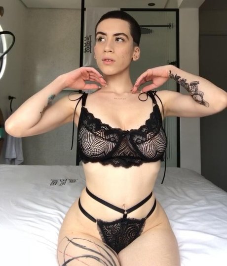 uniquesait onlyfans nudes