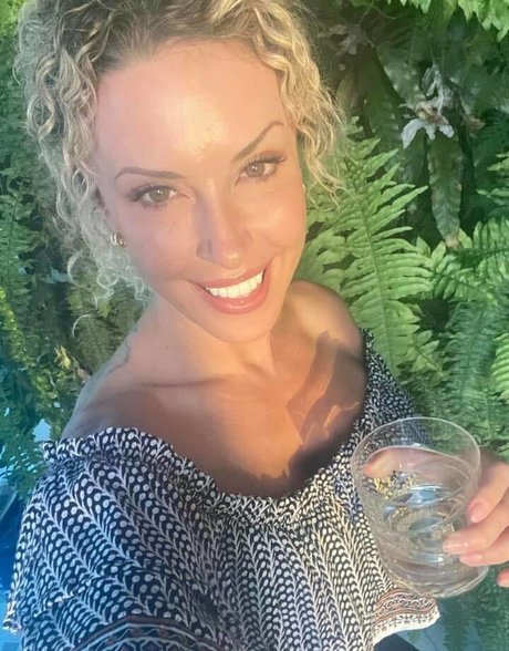 Sasha West sextape onlyfans