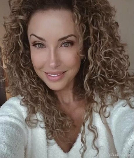 Sasha West onlyfans leams