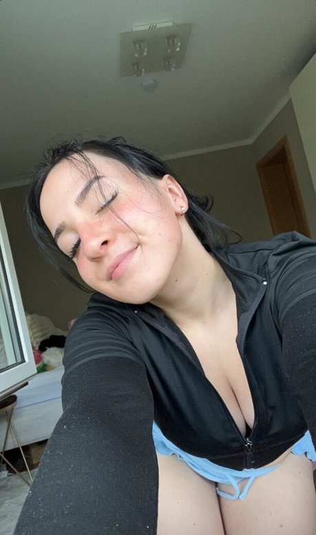 Olivia Clarks onlyfans leak