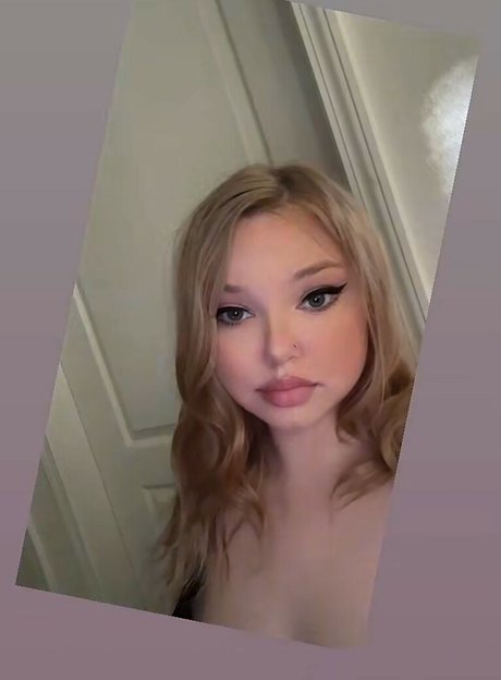 Destiny Estelle onlyfans nudes