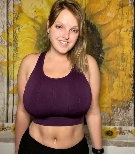 HealthyHappyFitandProud onlyfans porn leaks