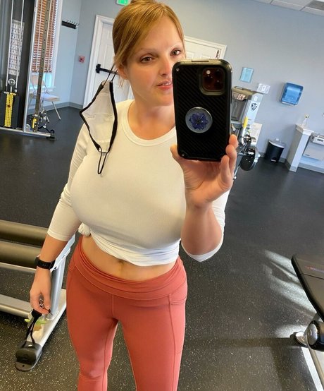 HealthyHappyFitandProud onlyfans xxx