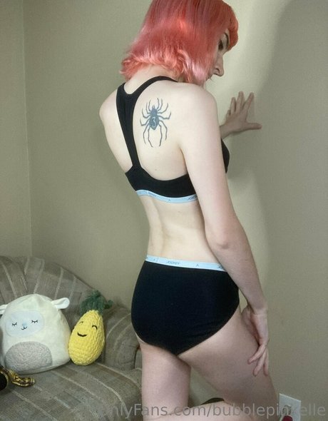 Bubblepinkelle onlyfans public photos
