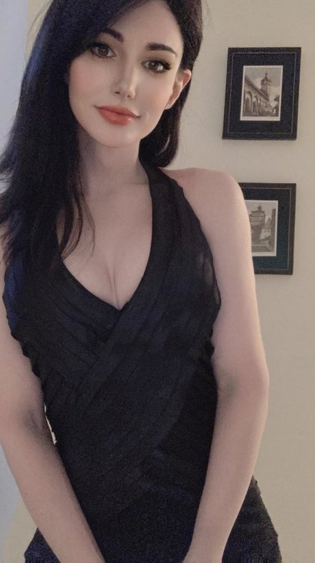 Kalindra Chan onlyfans leaka