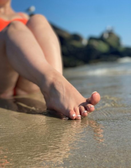 servingvelvet onlyfans nudes leak