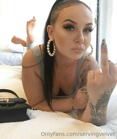 servingvelvet onlyfans leaks