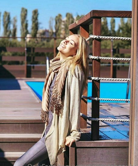 yourgoddessbeauty onlyfans boobs