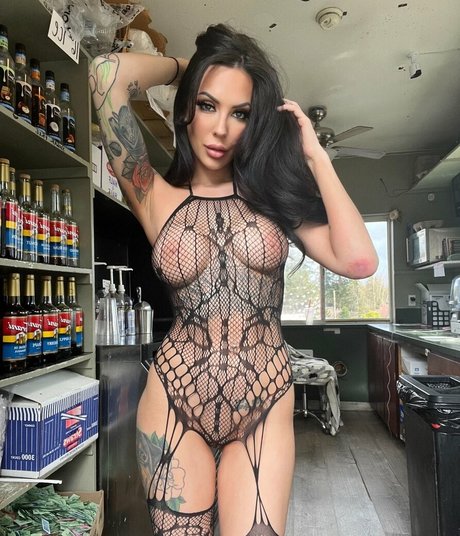 Vikkidoll onlyfans leaked photos