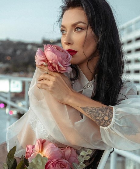 Polina Logunova onlyfans keak