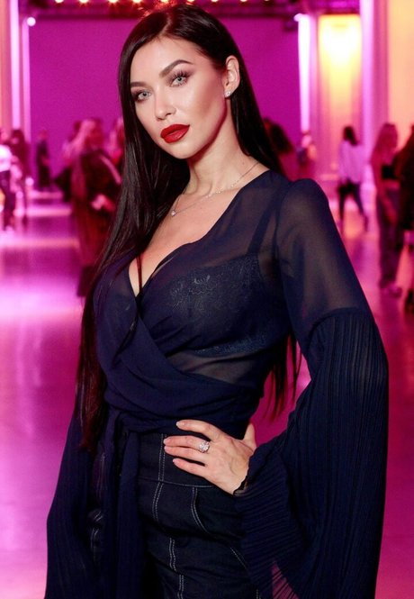 Polina Logunova leaked onlyfans pictures