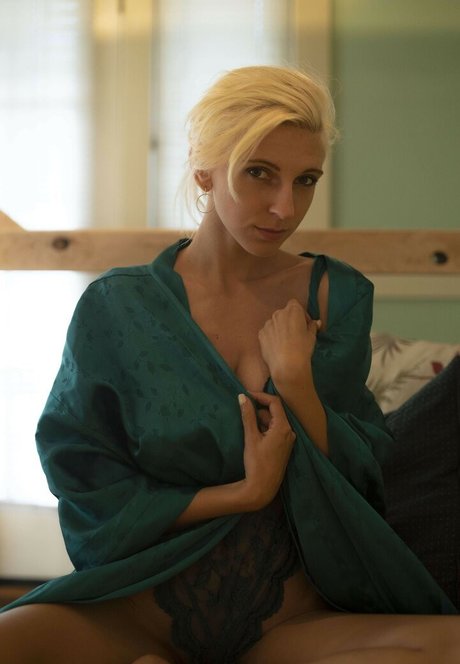 Hopeless So Frantic leaked onlyfans