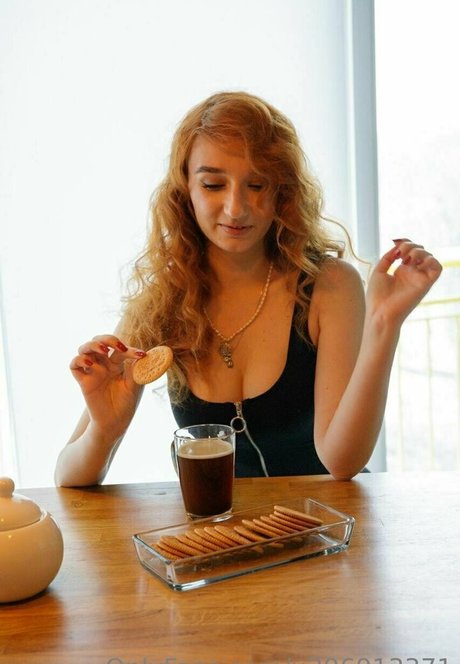 moniiikaaaa only fans pics