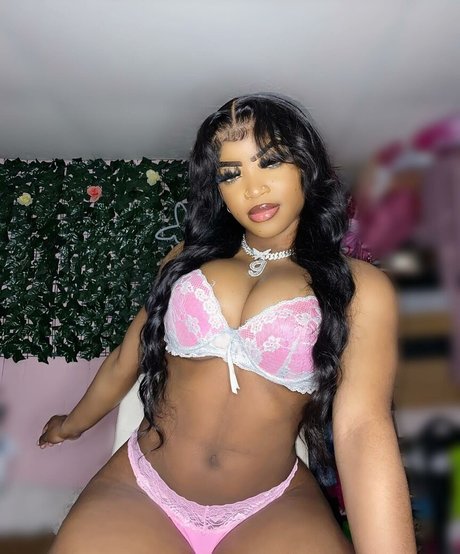 Zarijinsei leaked only fans nudes