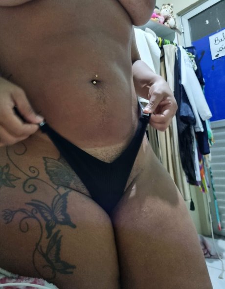 Sarielly Watermelon onlyfans joi