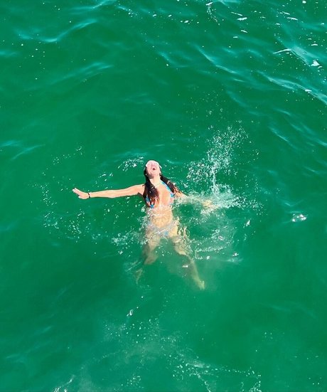 Olivia OBrien onlyfans tits