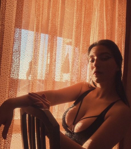 Beyza Durusu onlyfans nudes leaked