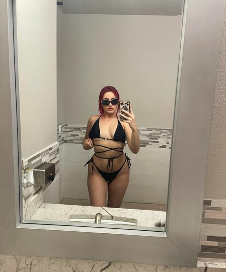 Chxrrychick onlyfans pics leaked