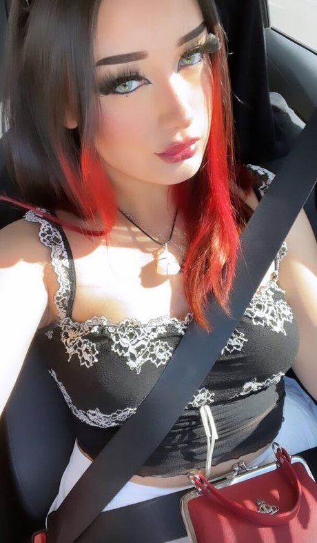 Chxrrychick onlyfans creator