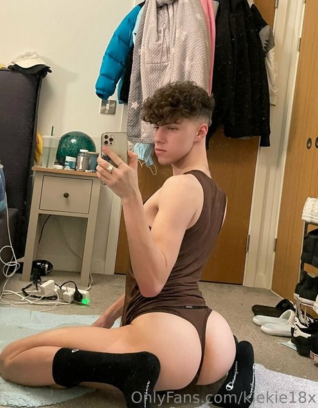 pantyhose footjob onlyfans best self-portrait