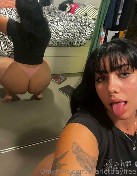 scarlettrayfree onlyfans tits