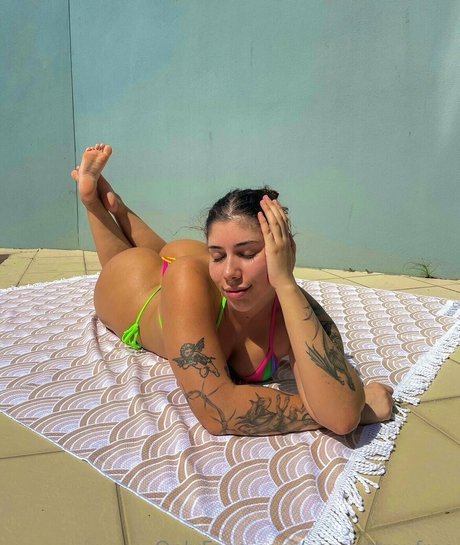 scarlettrayfree nudes only fans