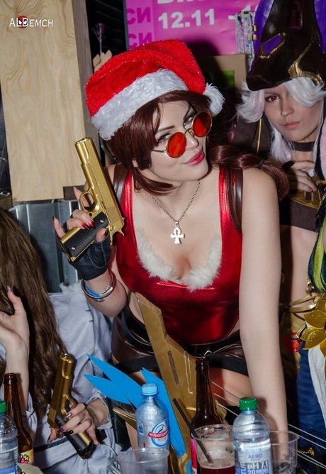 Anya Ichios en onlyfans