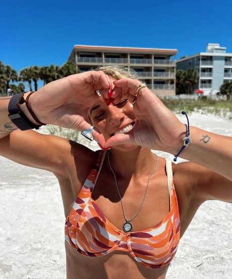 Sol Ruca onlyfans creator