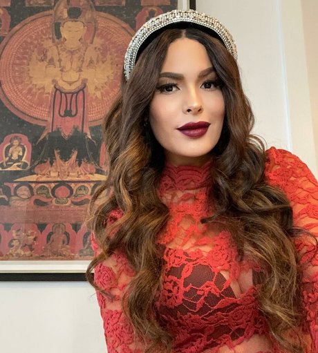 Nadine Velazquez nude leaked onlyfans