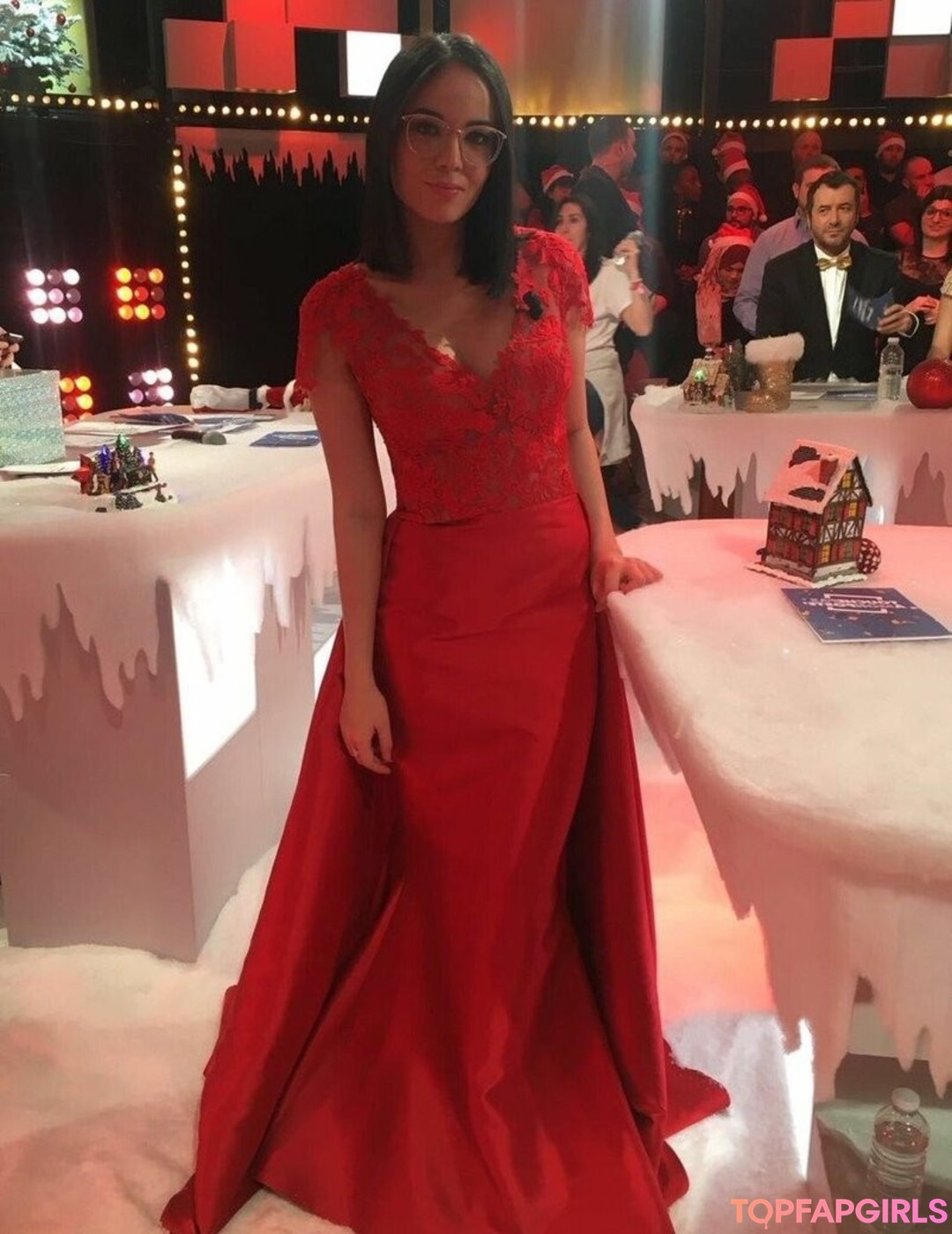 Agathe Auproux onlyfans strip