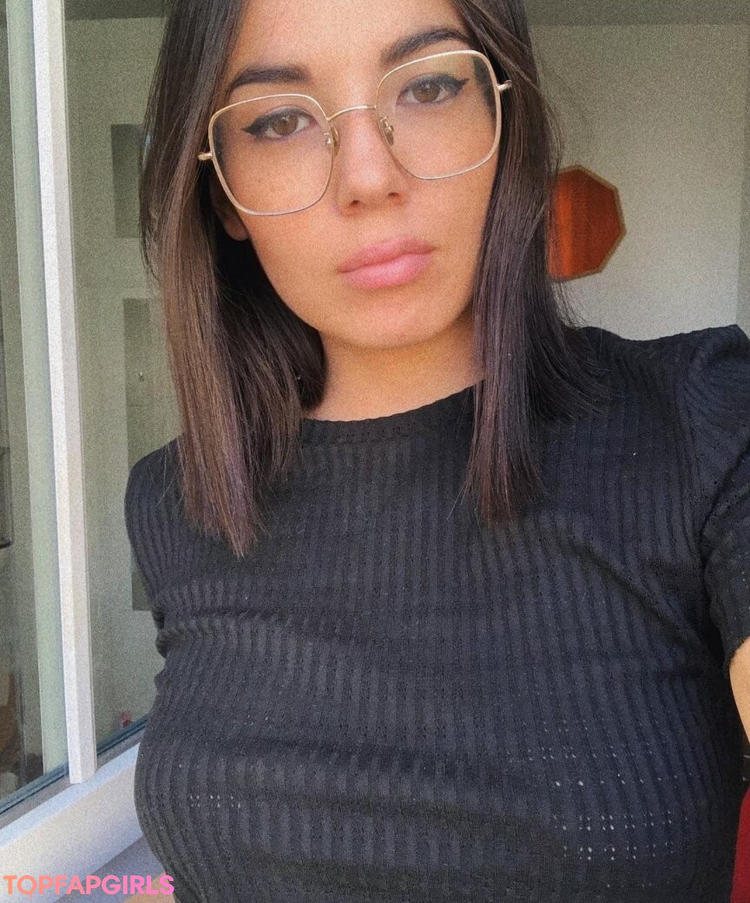 Agathe Auproux onlyfans images