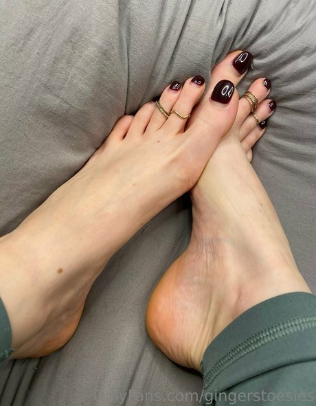 young asian onlyfans top photos